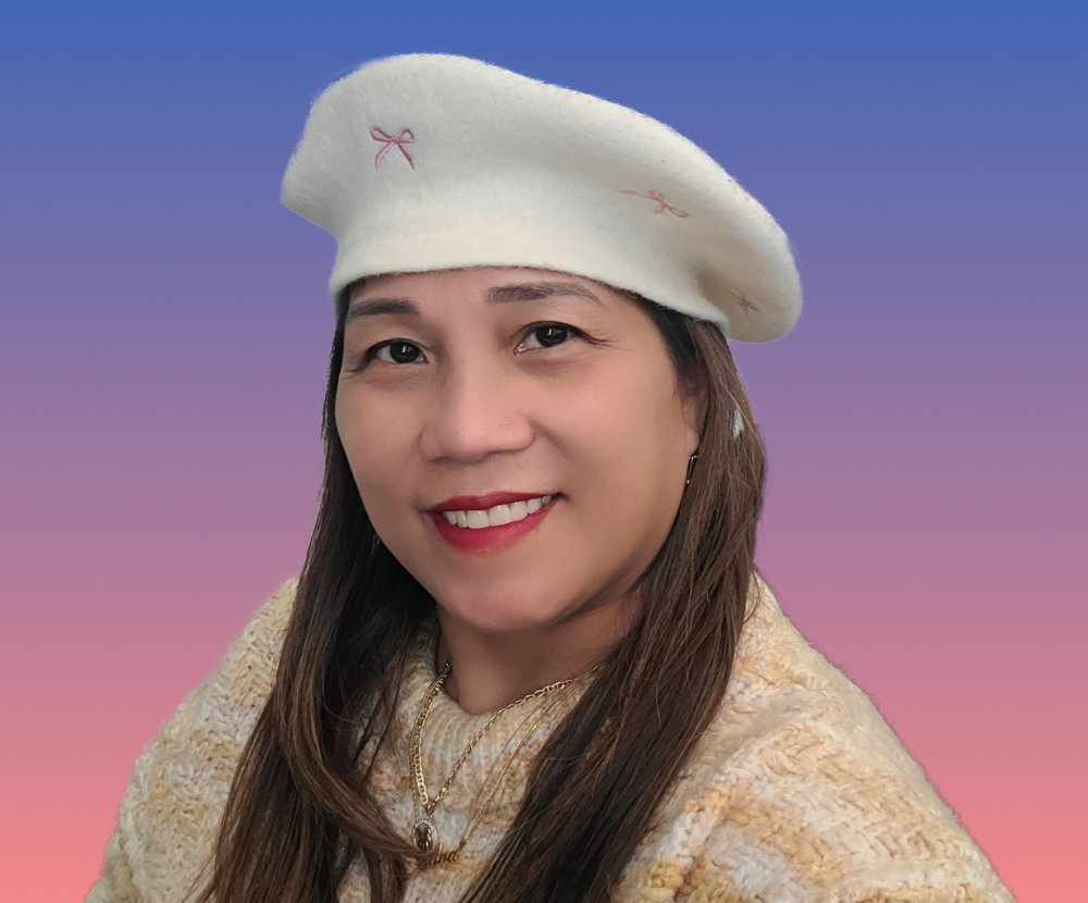 https://smileavenue.ca/wp-content/uploads/2025/05/Edna-S-Receptionist.jpg